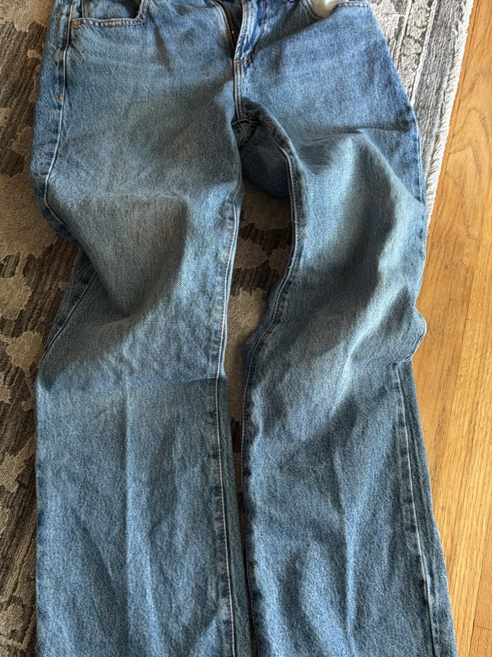 Garage Women's relaxed Straight Leg Jeans